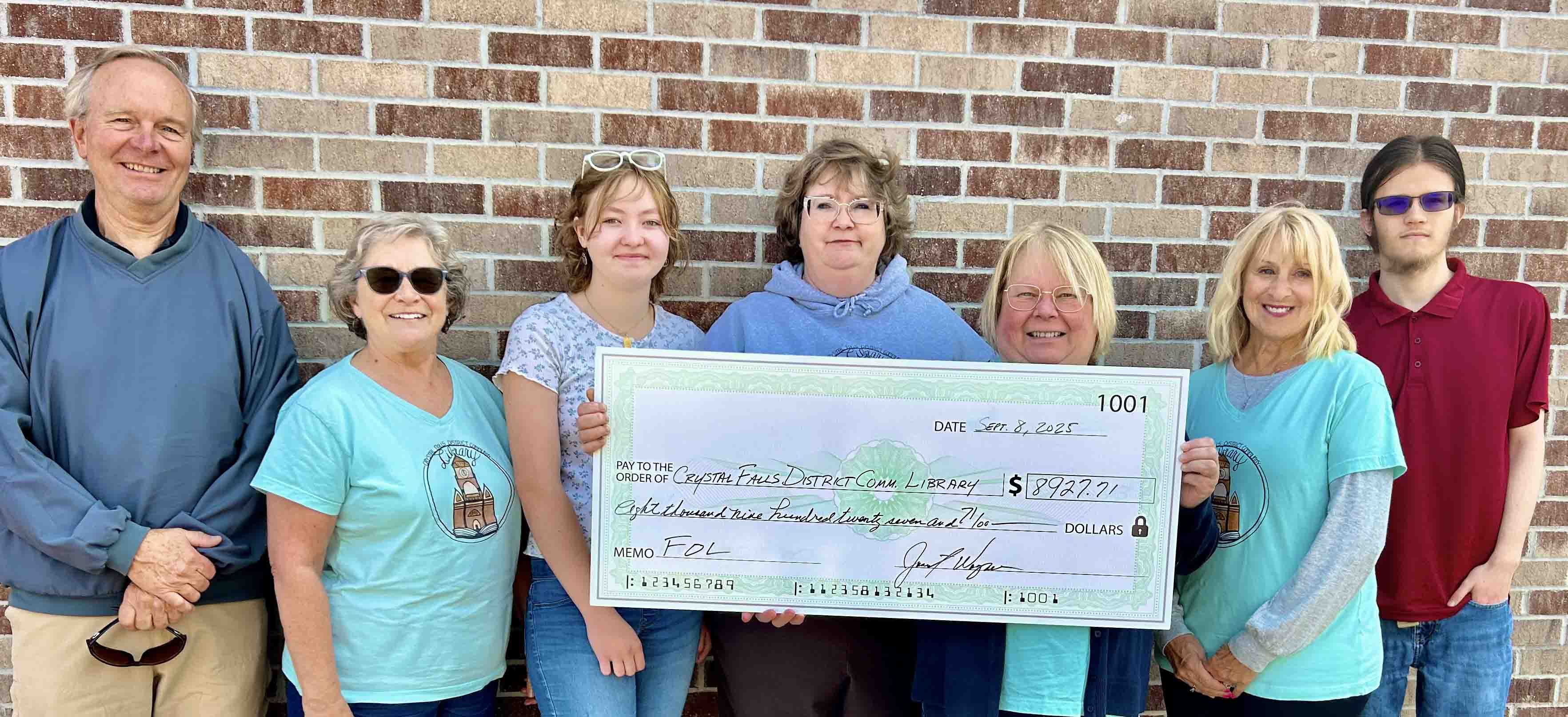 2025 Presentation Check from the Friends to the Library